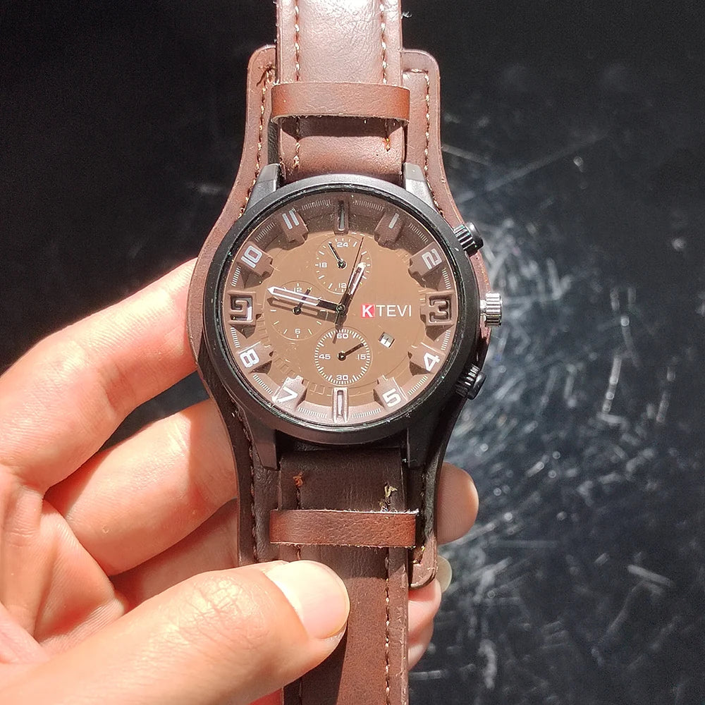 Retro Chronograph Watch – Large Dial Leather Strap